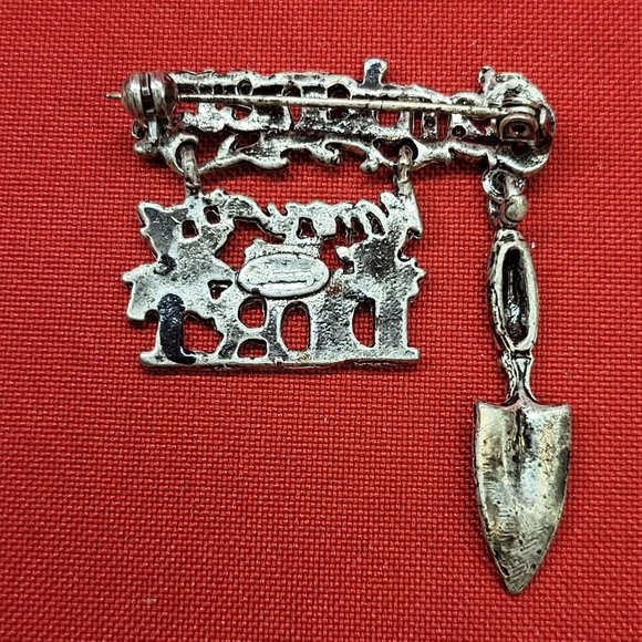VTG Danecraft Gardening Pin Brooch Gardeners Know the Dirt Dangle Silver Tone - Picture 5 of 12